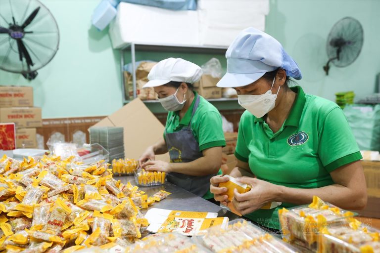 Tuyển dụng công nhân đóng gói bánh kẹo – Cập nhật việc làm 03/2026