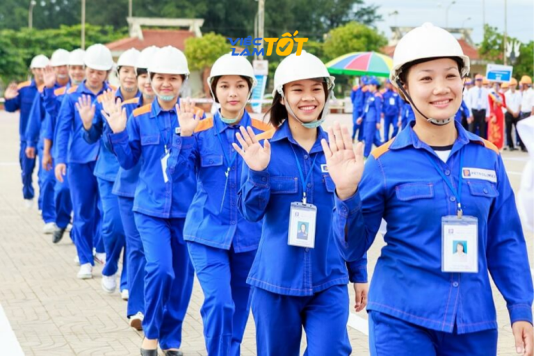 Tuyển công nhân giờ hành chính – Việc làm ổn định, thu nhập hấp dẫn